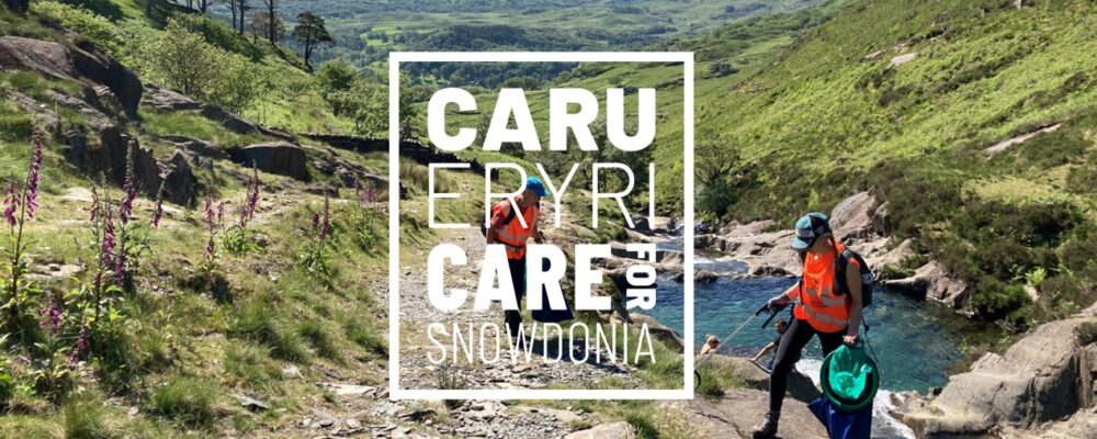 Caru Eryri: tackling litter and engaging with visitors in Snowdonia